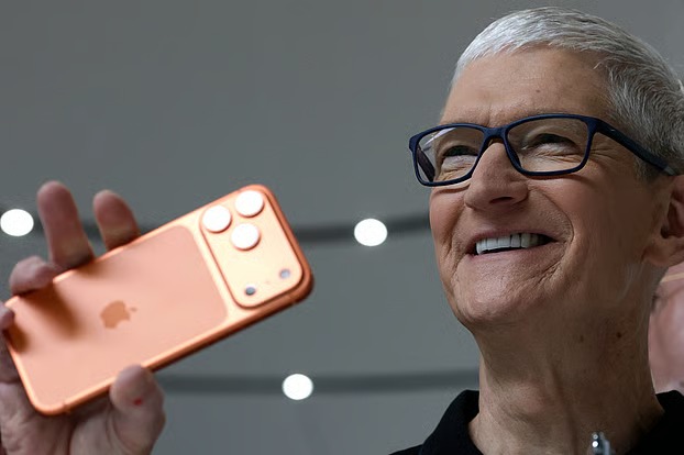 আইফোনে স্টারলিংকের ইন্টারনেট! অ্যাপল–স্পেসএক্স চুক্তির আলোচনায় নতুন সম্ভাবনা